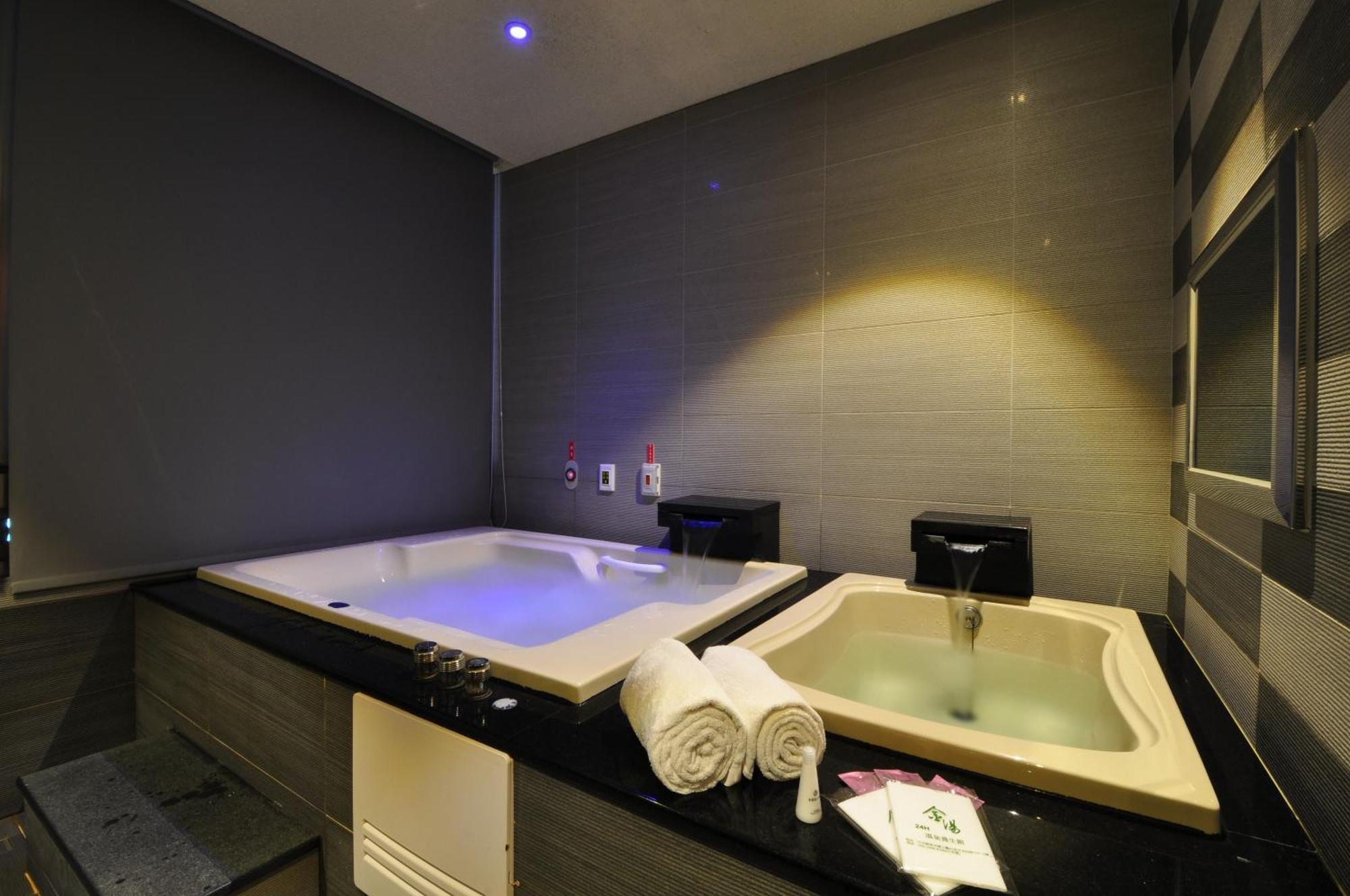 ג'ינשאן Jin Spa Resort Hotel מראה חיצוני תמונה
